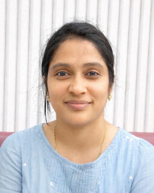 Abi - Face Yoga Trainer at Daily Face Yoga Studio